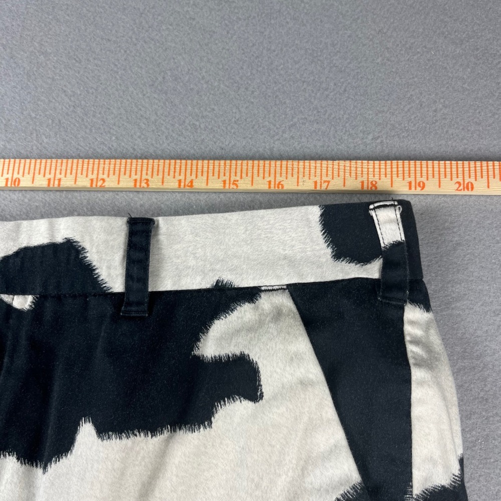 Loudmouth Golf Shorts Mens 38 Cow Print Black White Flat Front Animal Pattern - Picture 7 of 8